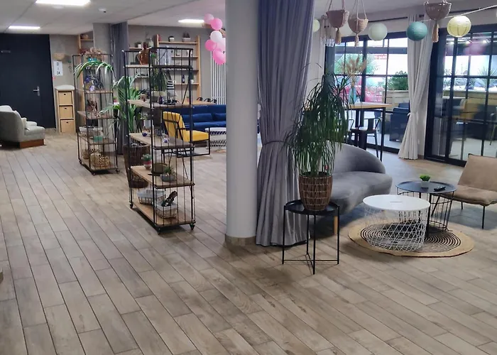 Raphaelle #4 Centre Avec Parking アパート